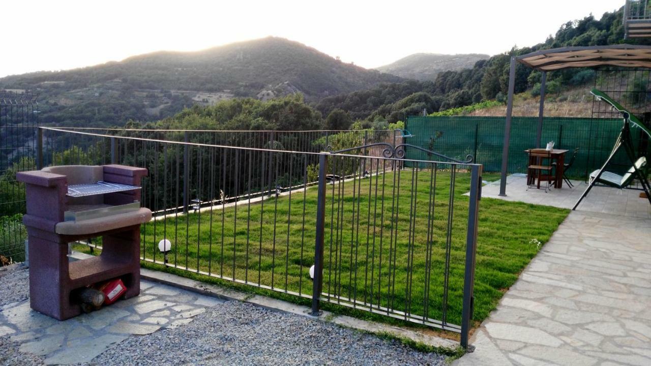 La Peonia Casa Vacanze In Montagna Prato Verde Panorama Stupendo Sardegna Seùlo Eksteriør bilde